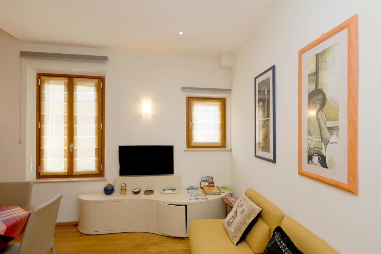 Siena Uptown - Sabrina'S Cozy Apartment Εξωτερικό φωτογραφία