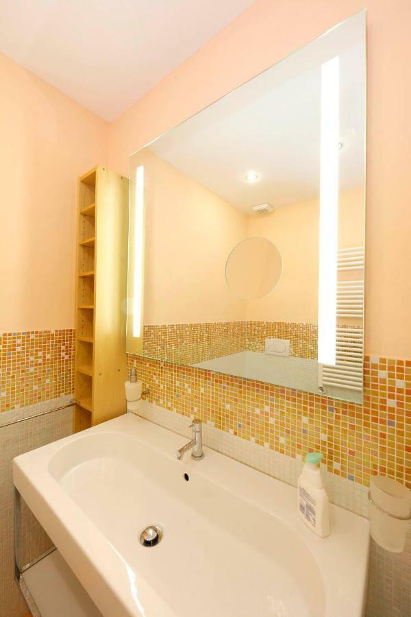 Siena Uptown - Sabrina'S Cozy Apartment Εξωτερικό φωτογραφία