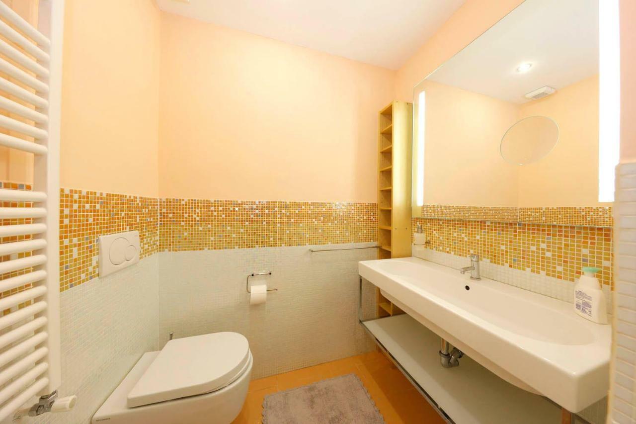 Siena Uptown - Sabrina'S Cozy Apartment Εξωτερικό φωτογραφία