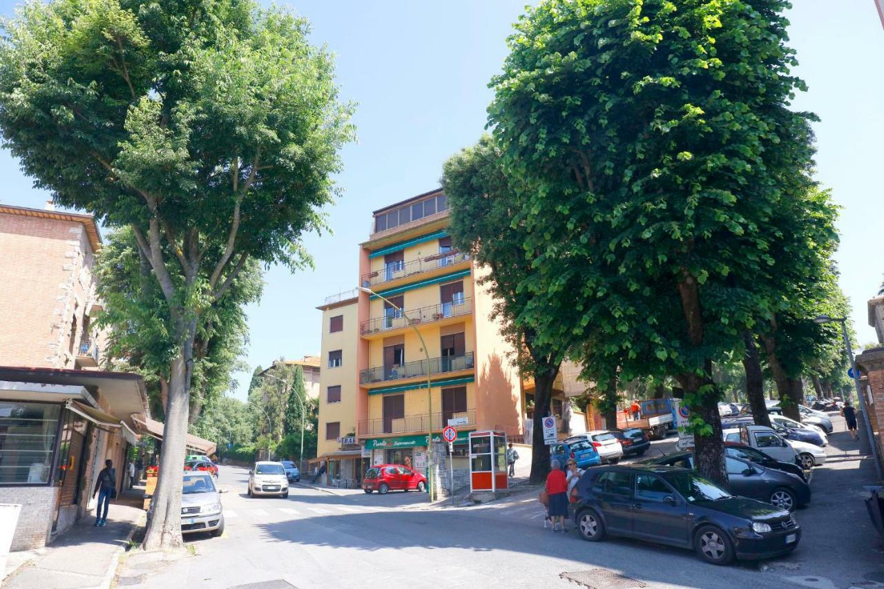 Siena Uptown - Sabrina'S Cozy Apartment Εξωτερικό φωτογραφία